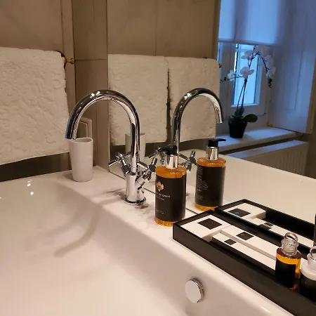 Palais Kneissl 4* Burgau