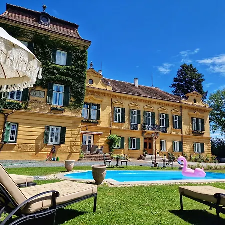 Palais Kneissl Burgau