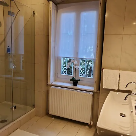 Oda ve Kahvaltı Palais Kneissl