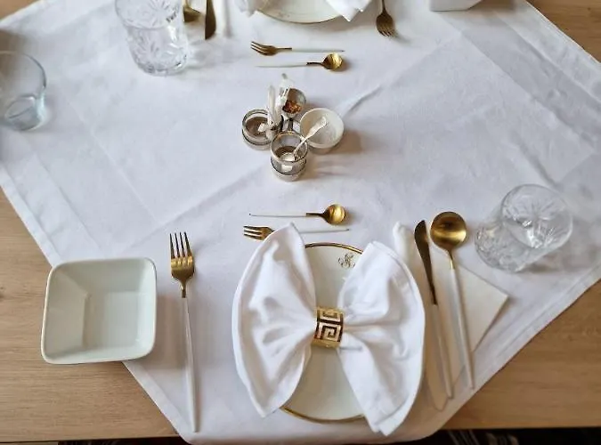 Bed & Breakfast Palais Kneissl