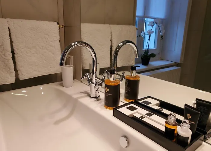 Palais Kneissl 4* Burgau